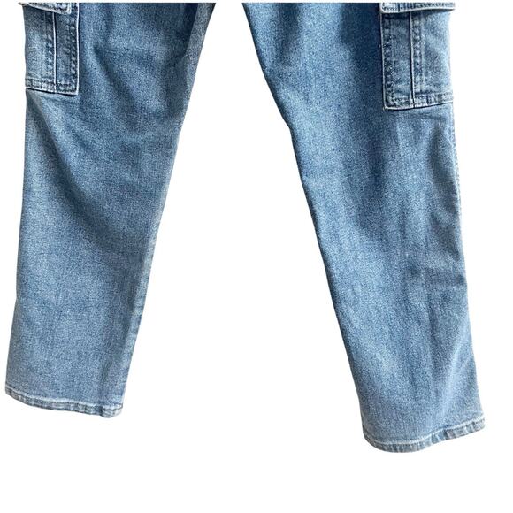 KanCan Women’s Cargo Jeans Size 26 Medium Wash Stretch Back Flap Pockets - Picture 6 of 11